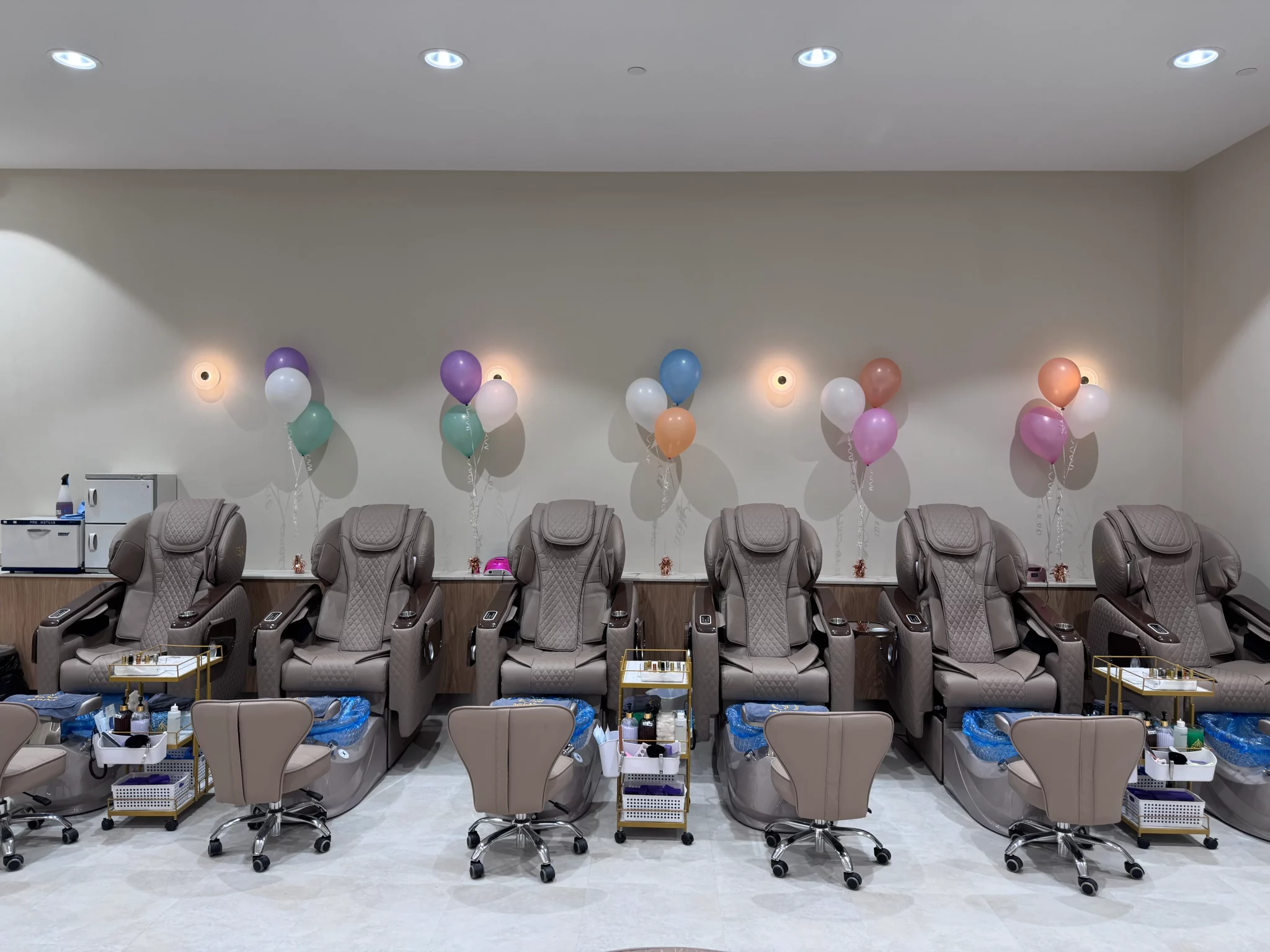 style="width: 100%; height: auto; object-fit: cover;"